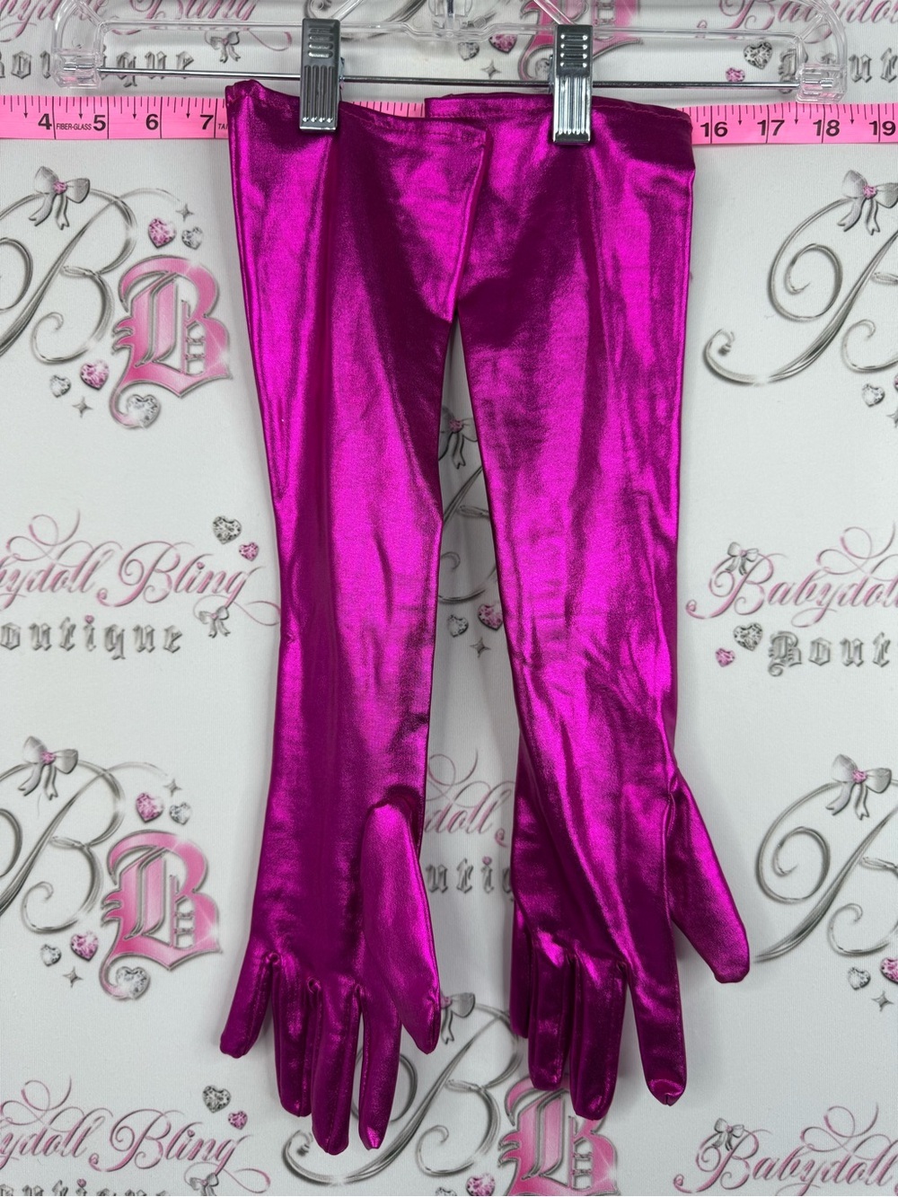 Long gloves shiny shimmer Metallic Fuchsia Gloves